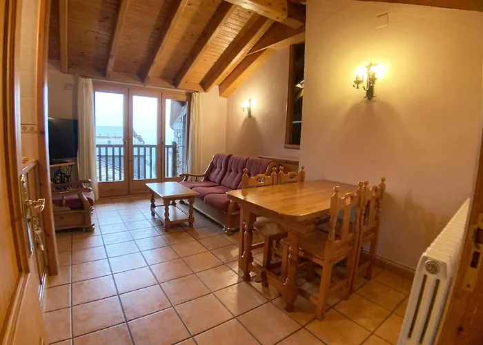 C11 - Casa Llorgodo 2 - Villmor Lägenhet Cerler